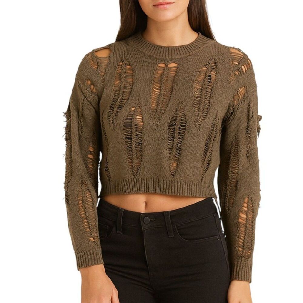 Fashion Women’s Distressed Knit Cropped Sweater | Size Small